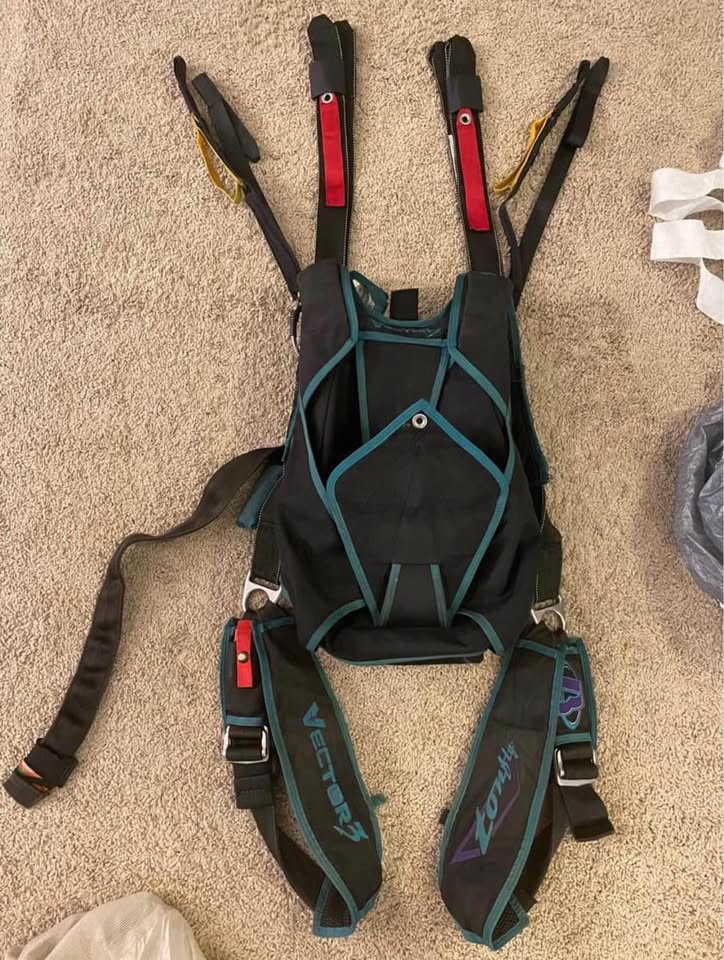 Vector 306 1 Vector 306